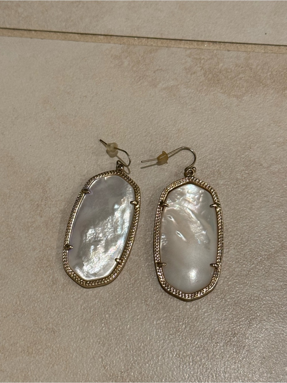 Kendra Scott Gold Frame Mother-of-Pearl Drop Earrings - White